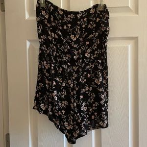 Forever 21 black and pink strapless romper, size L